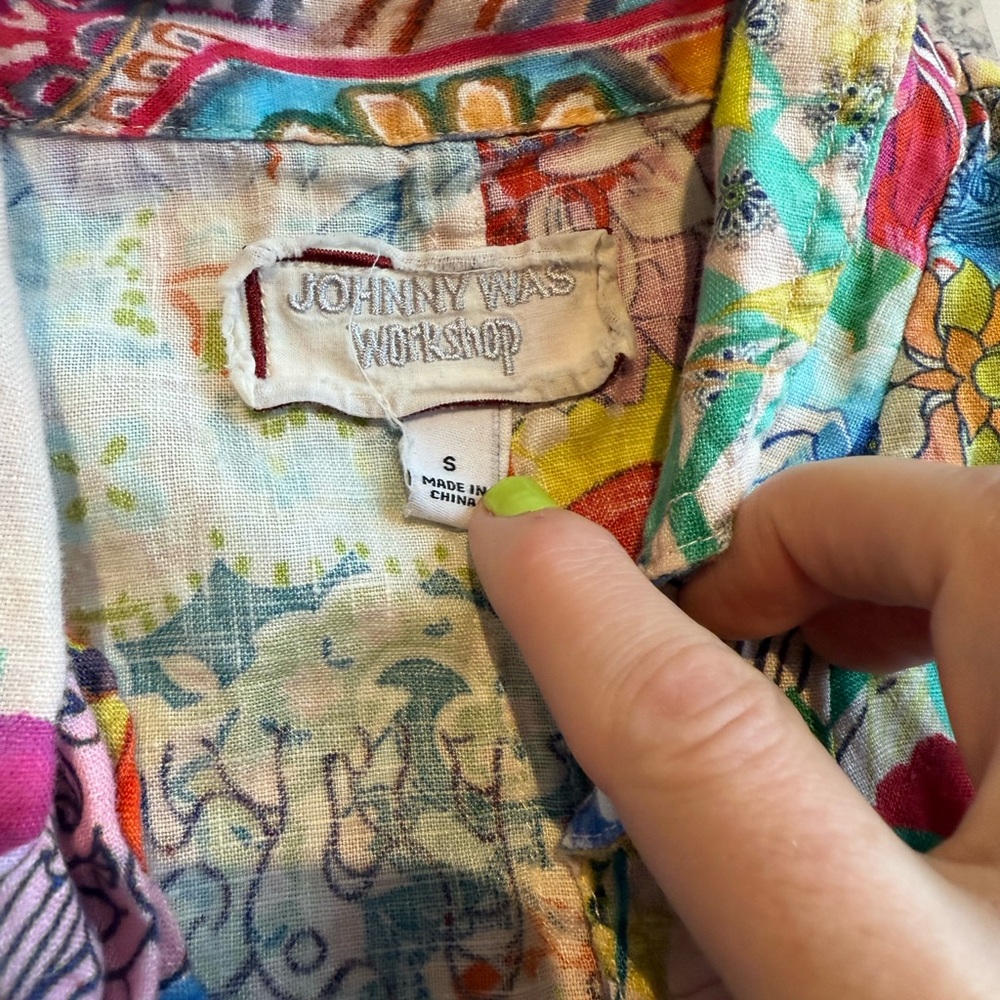 Johnny Was Colorful Floral Shirt - Picture 5 of 5